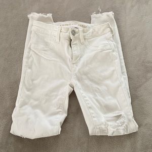White American Eagle jeans
